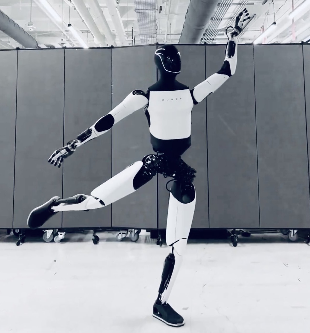 Tesla VP Shares Key Insights On Latest Optimus Dance Demos