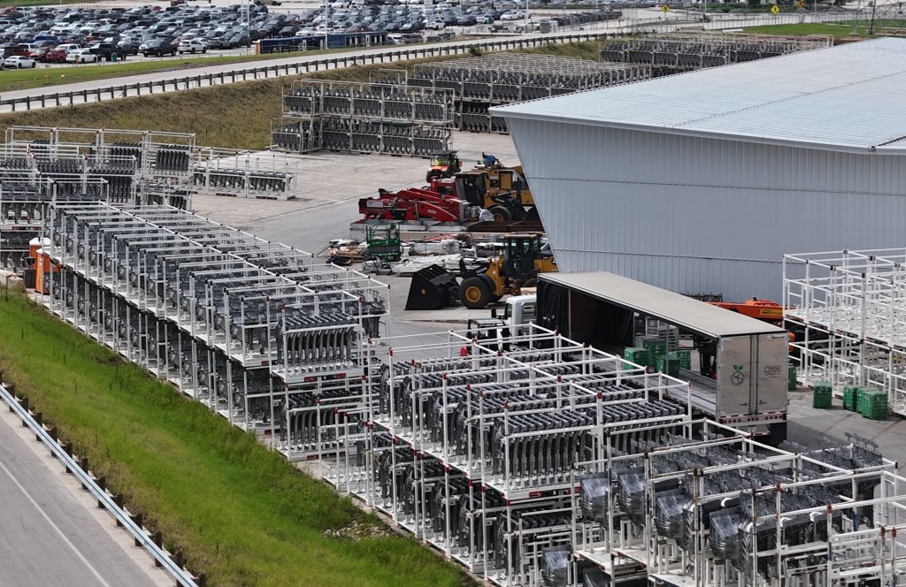 Tesla Giga Texas Continues to Pile Up With Cybercab Castings