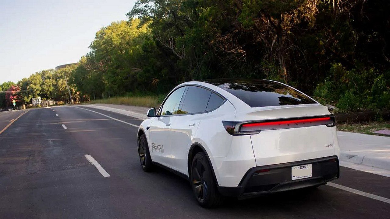 Tesla Robotaxi Geofence in Austin Grows