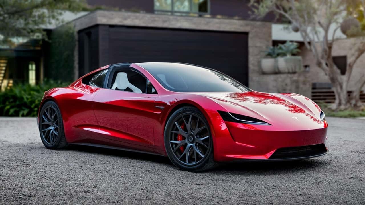 Tesla Roadster Will Be The Swan Song Before Robots Take The Wheel