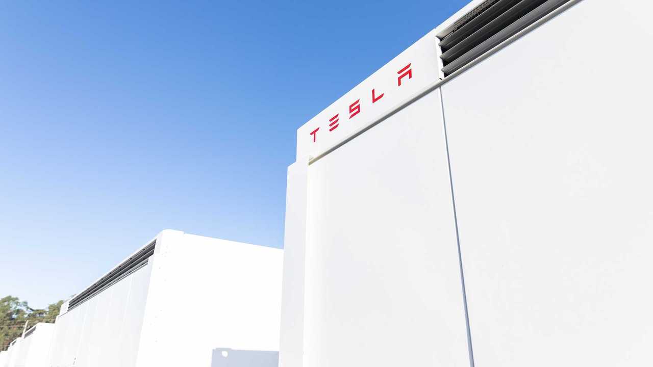 Tesla Inks Billion Dollar Deal For American-Made LFP Batteries