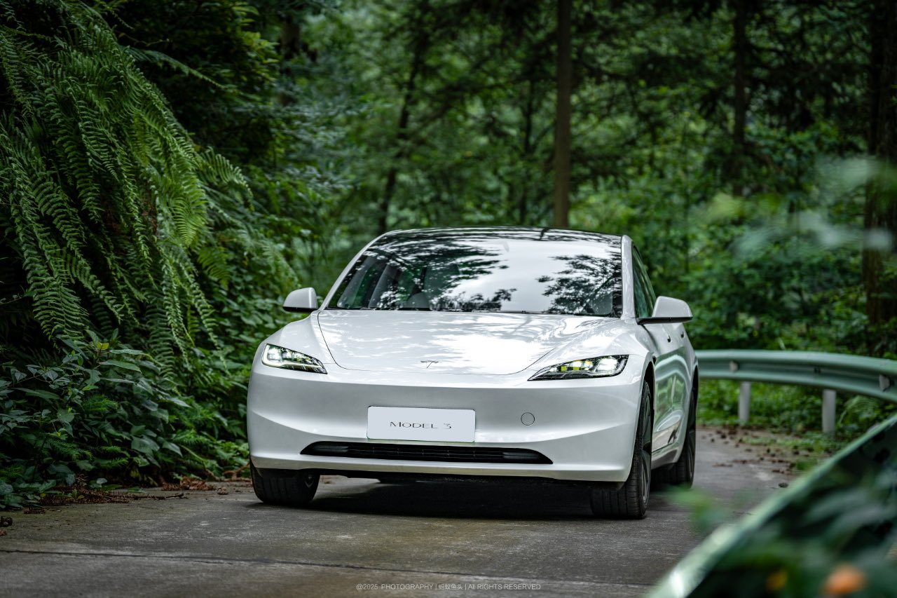 Tesla China Insurance Registrations Hit 2025 Q3 High