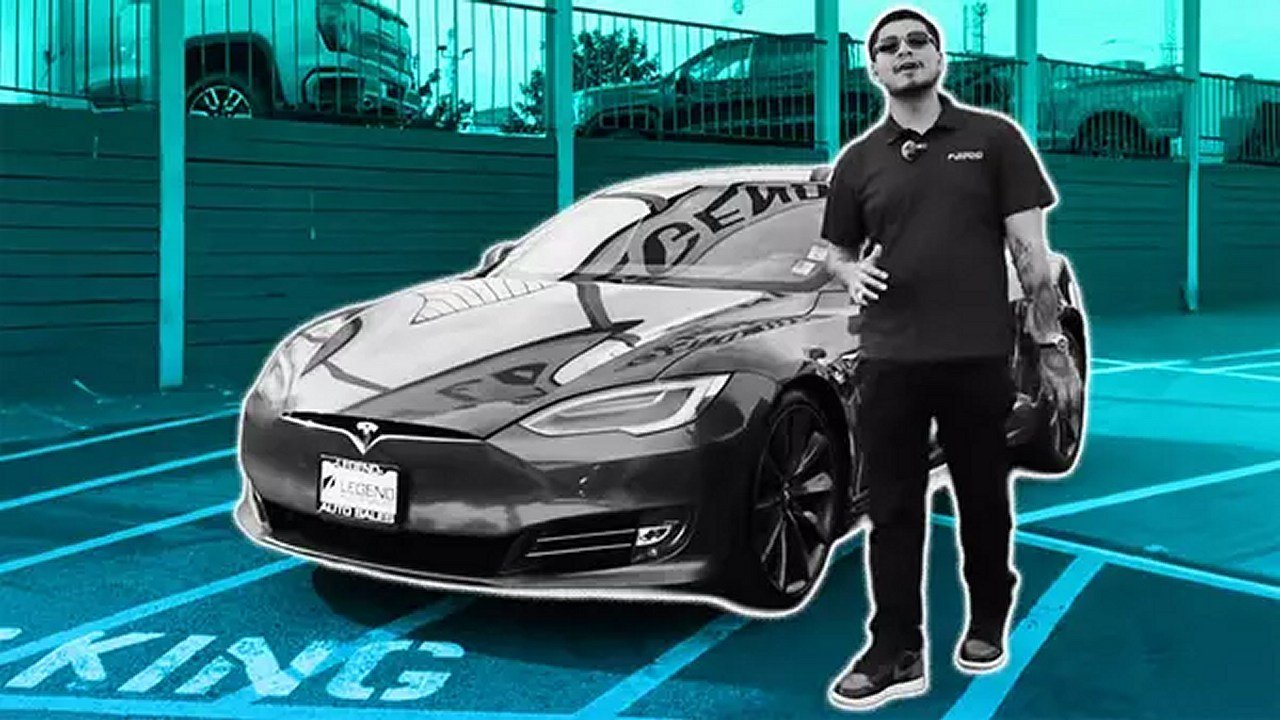 Tesla Driver Uses His Megaphone