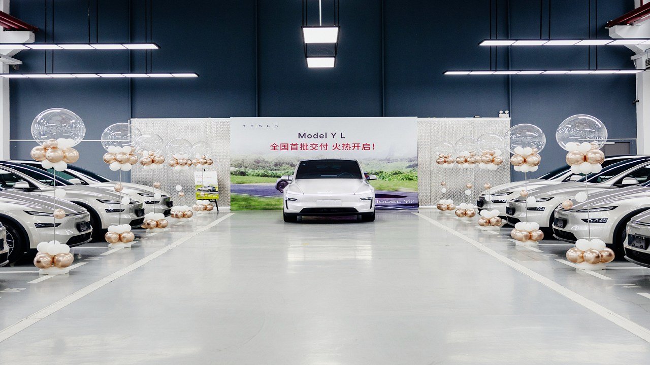 Tesla Model Y Leads as Weekly Registrations in China Q3 2025