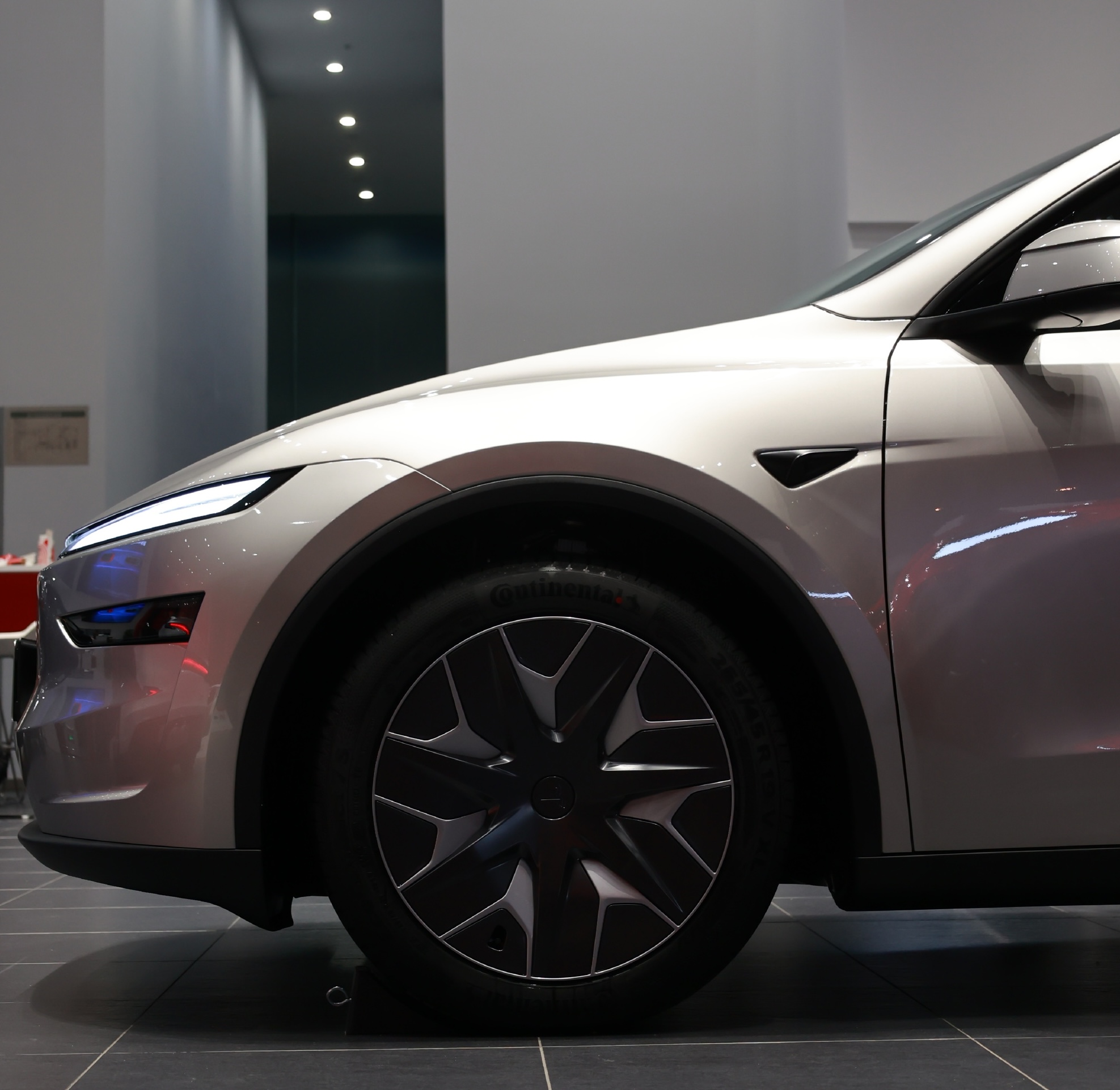 Tesla China Deliveries Projected to Hit 72000 in September 2025