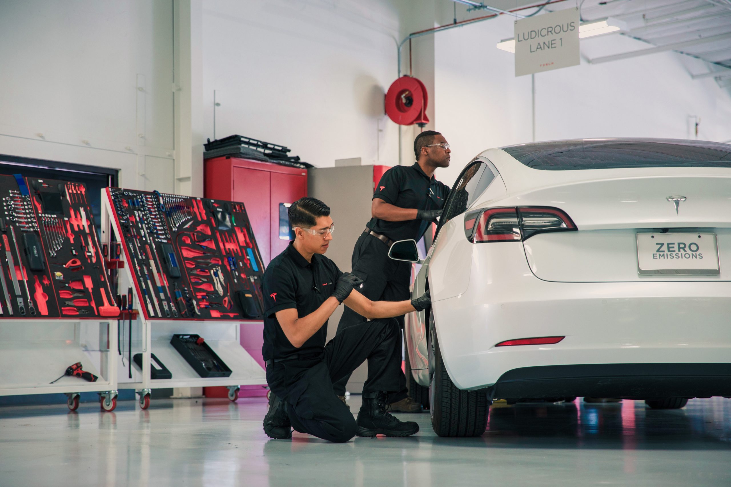 Tesla Service Just Made a Simple Change That Makes a Big Difference