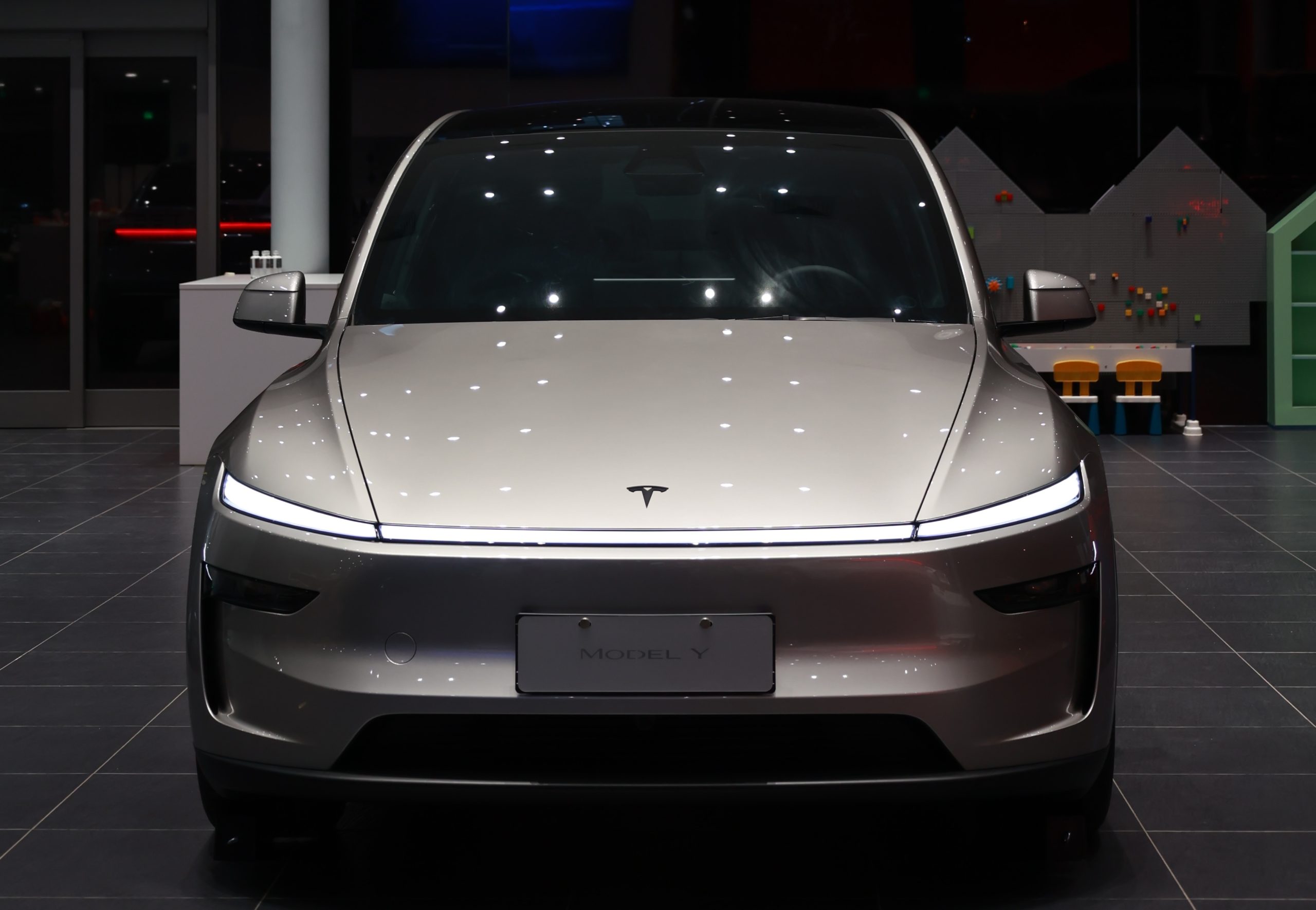 Xiaomi CEO is an Absolute Fan of the Tesla Model Y