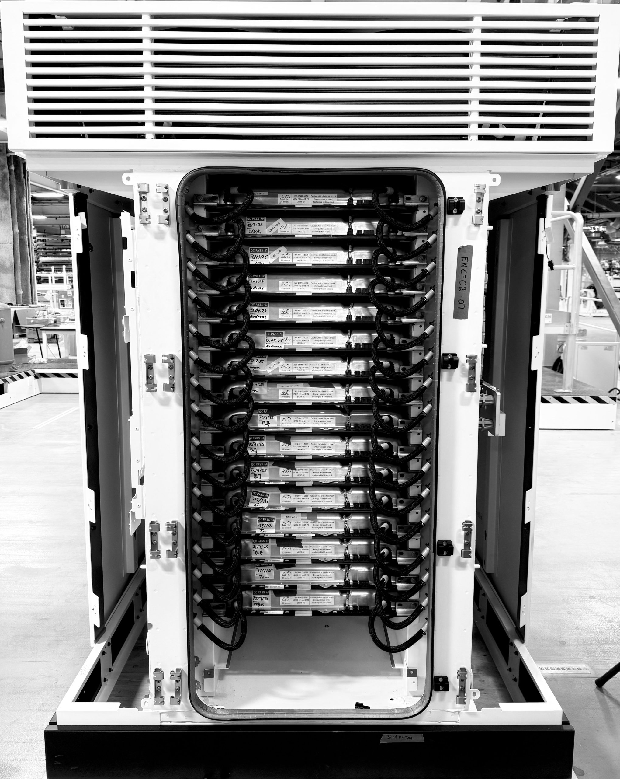 Tesla Unveils New Semi Charging Innovation