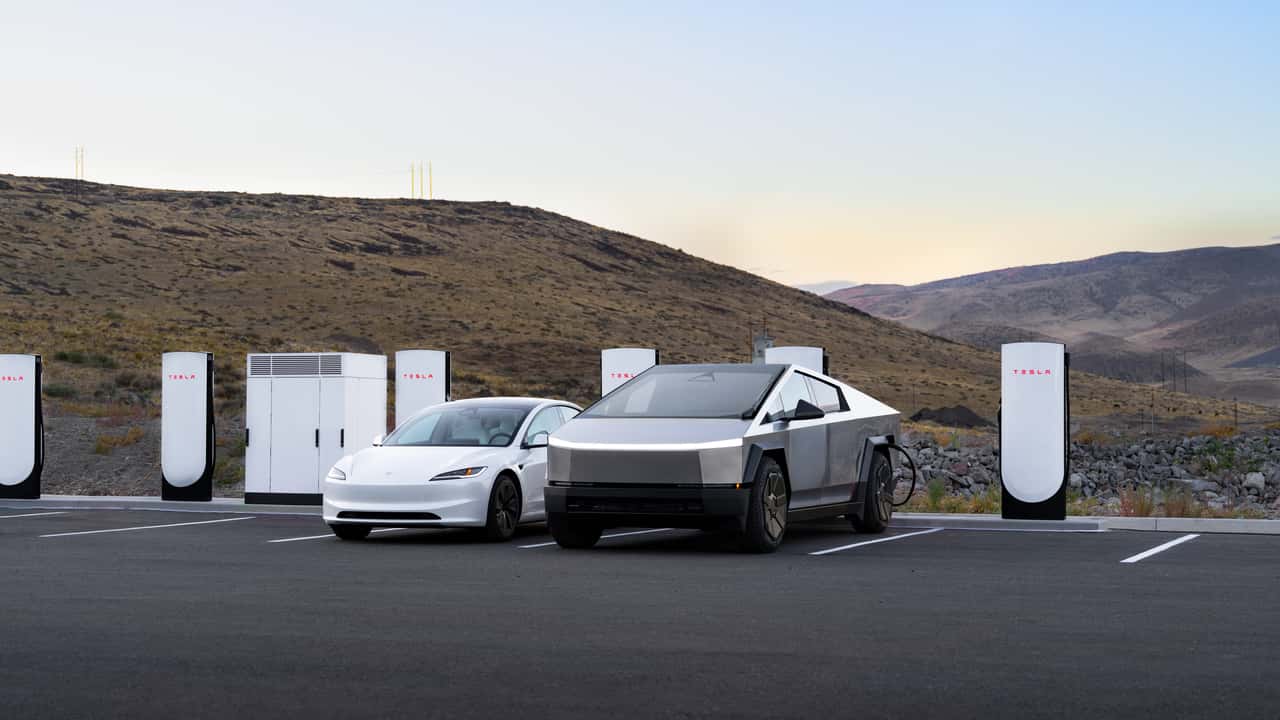 Tesla 500 kW V4 Superchargers Are Here