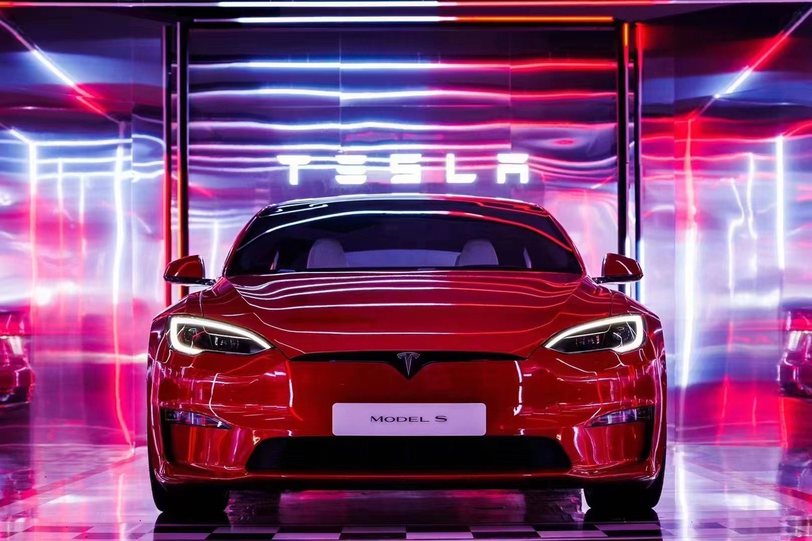 Tesla Analysts Are Expecting the Stock to Go Plaid Mode