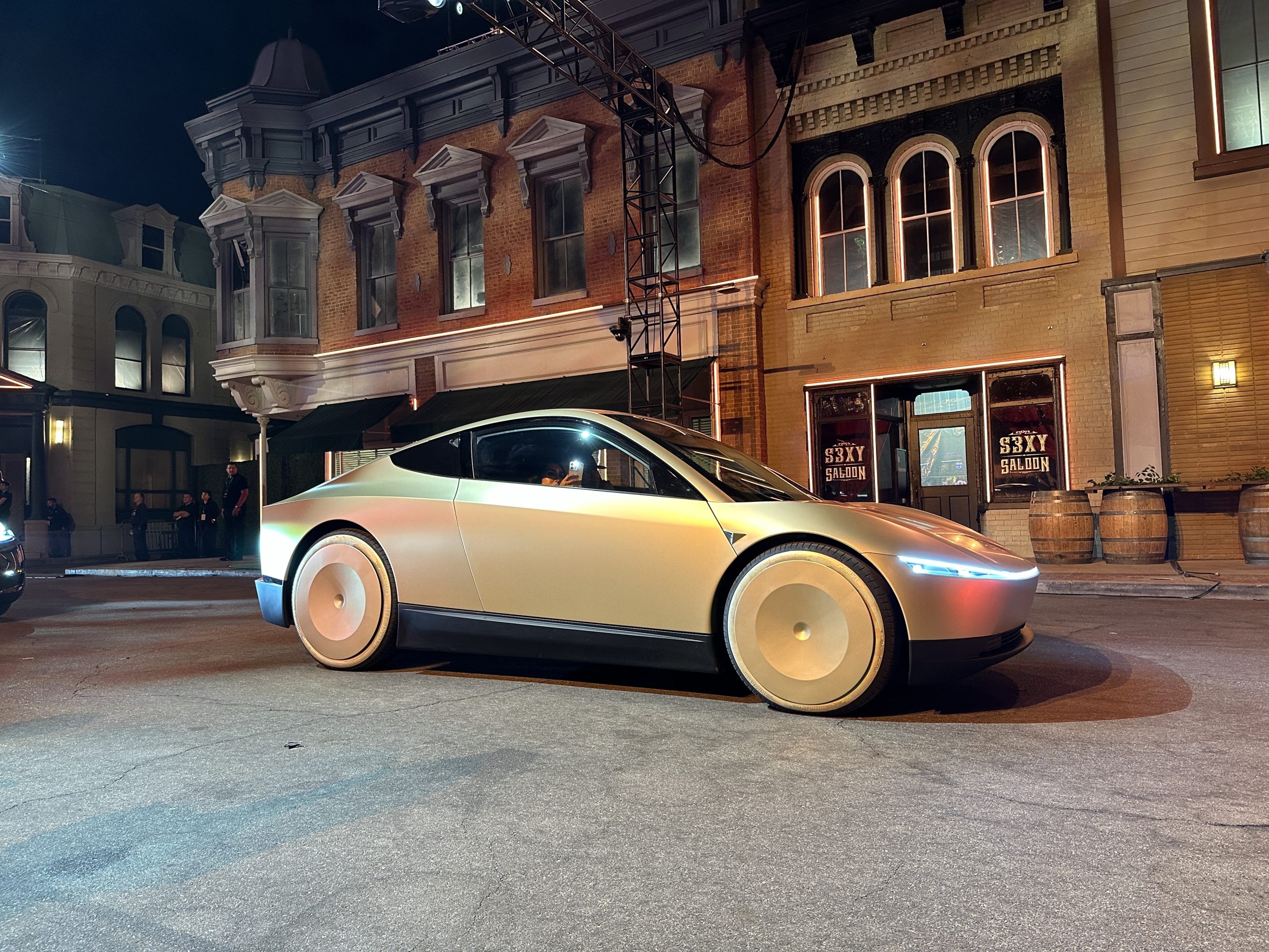 Elon Sets Definitive Tesla Cybercab Production Date