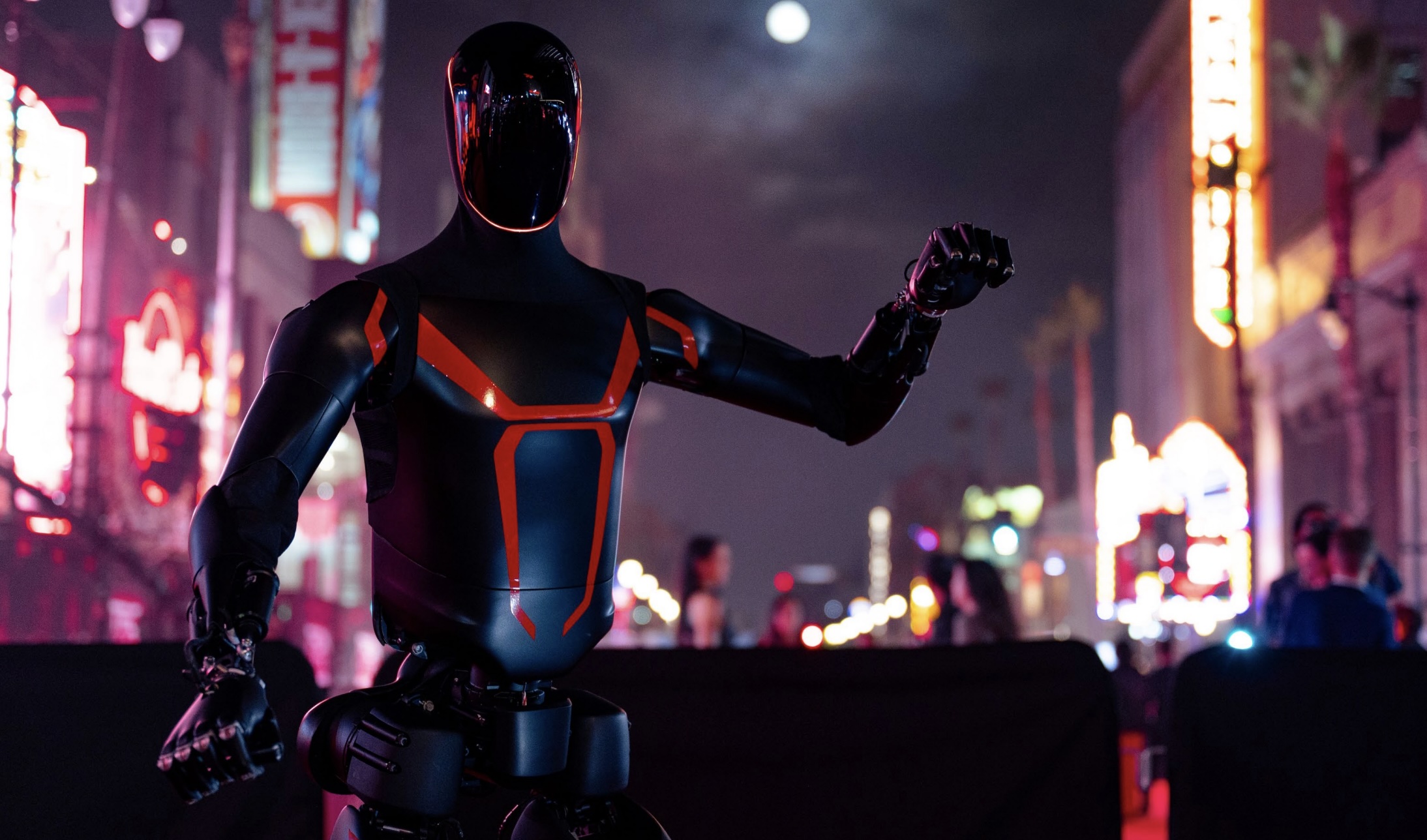 Tesla Exec Provides Key Update On Optimus Improving Dexterity