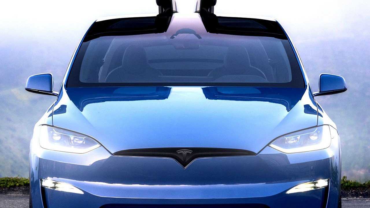 Tesla Model X Lost 400 Pounds Thanks to These Changes