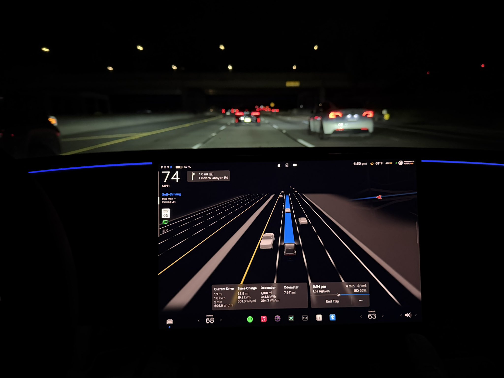 Tesla FSD v14.2.2 is Getting Rave Reviews From Drivers