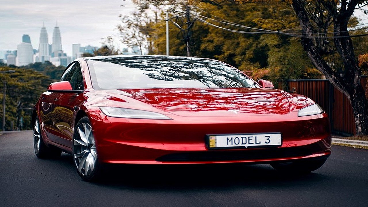 Tesla Makes Dramatic Change to Online Design Studio