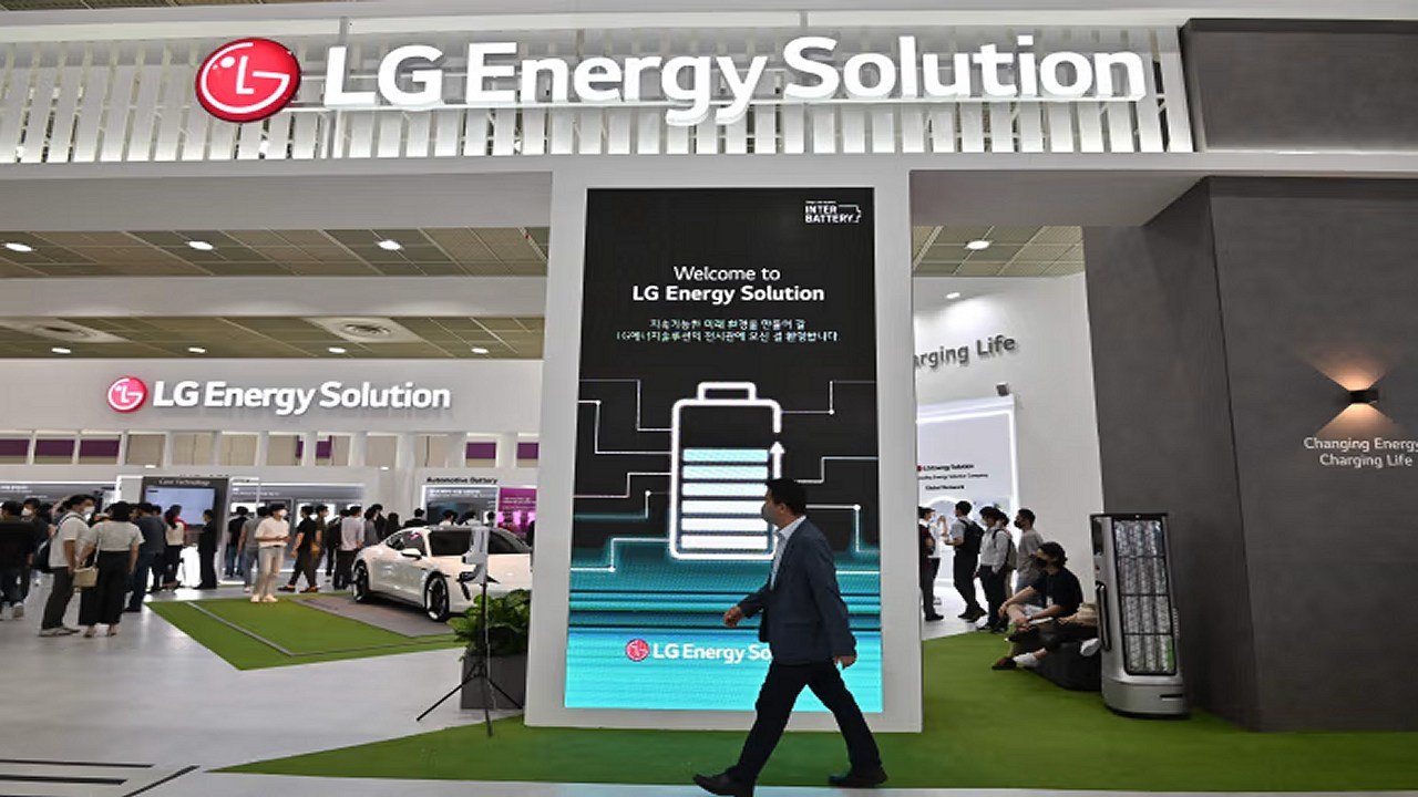 LG Energy Solution Pursuing Battery Deal For Tesla Optimus