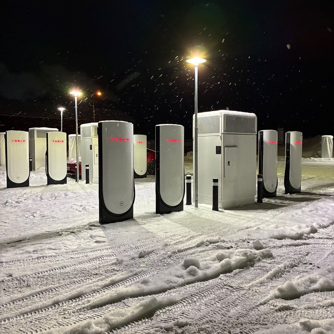Tesla Supercharger Vandalized With Frozen Cables and Anti-Musk Imagery