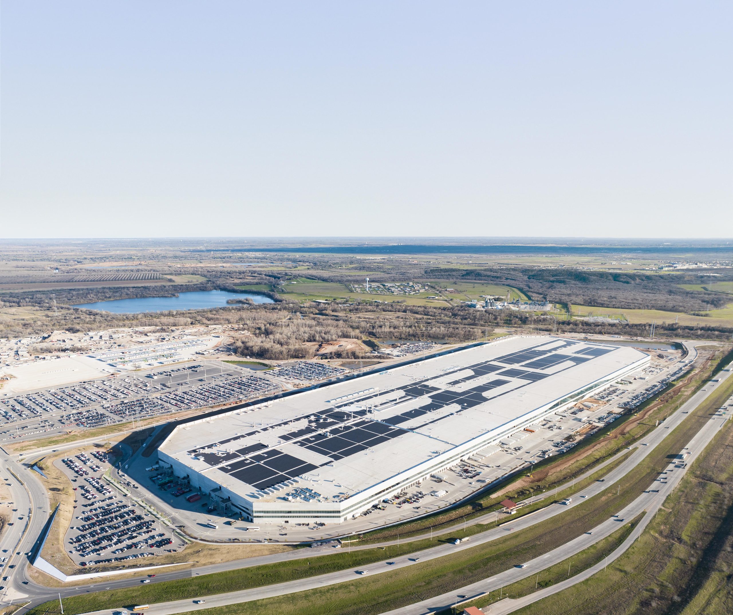 Tesla Wins Another Award Critics Will Absolutely Despise