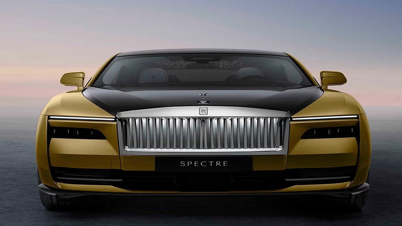 Rolls-Royce Makes Shocking Move On its EV Future