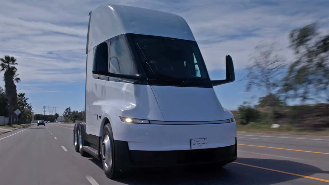 Jay Leno Talks About the Tesla Semi