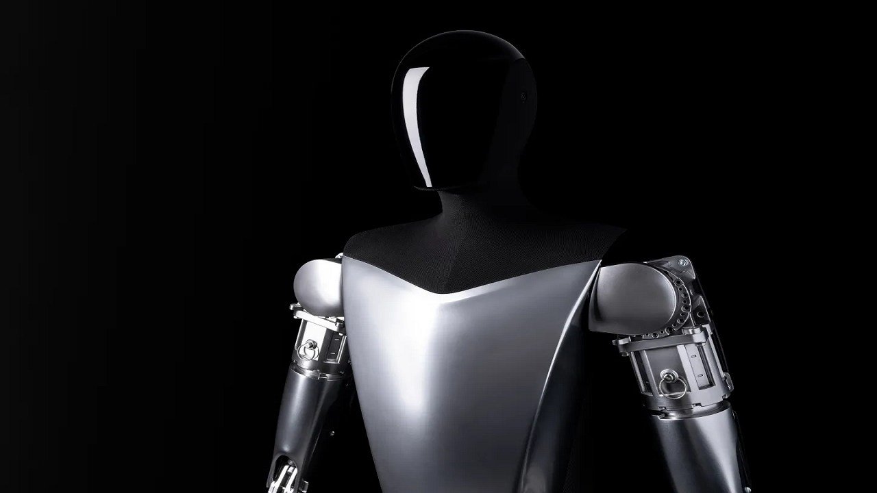 Elon Musk Announces Tesla Optimus Update