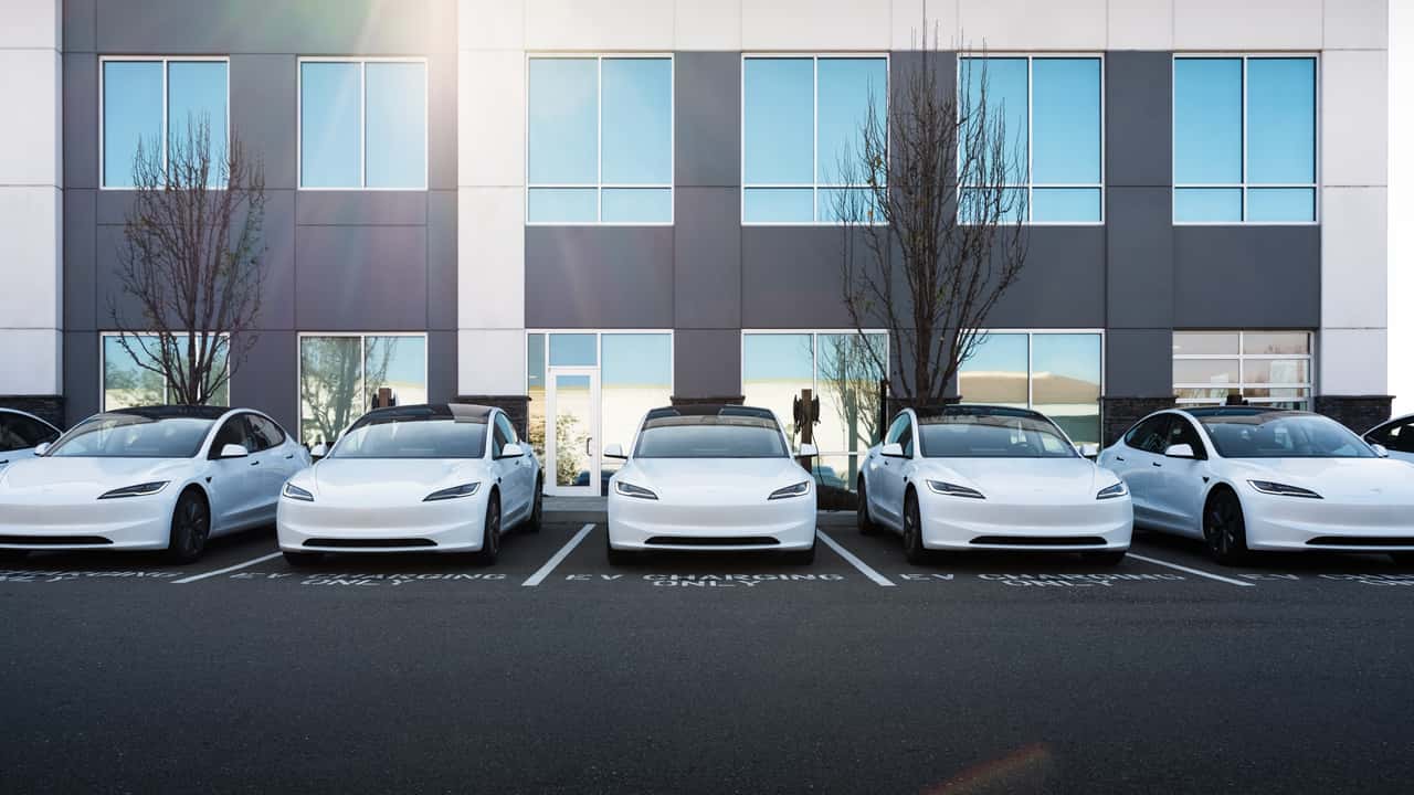 Tesla Snatches Back Worlds Top EV Spot After BYD Sales Plummet