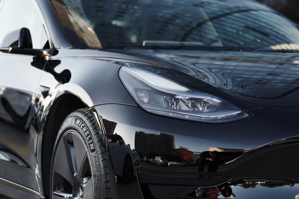 Tesla Has to Fix a Big Problem With its Old Headlights