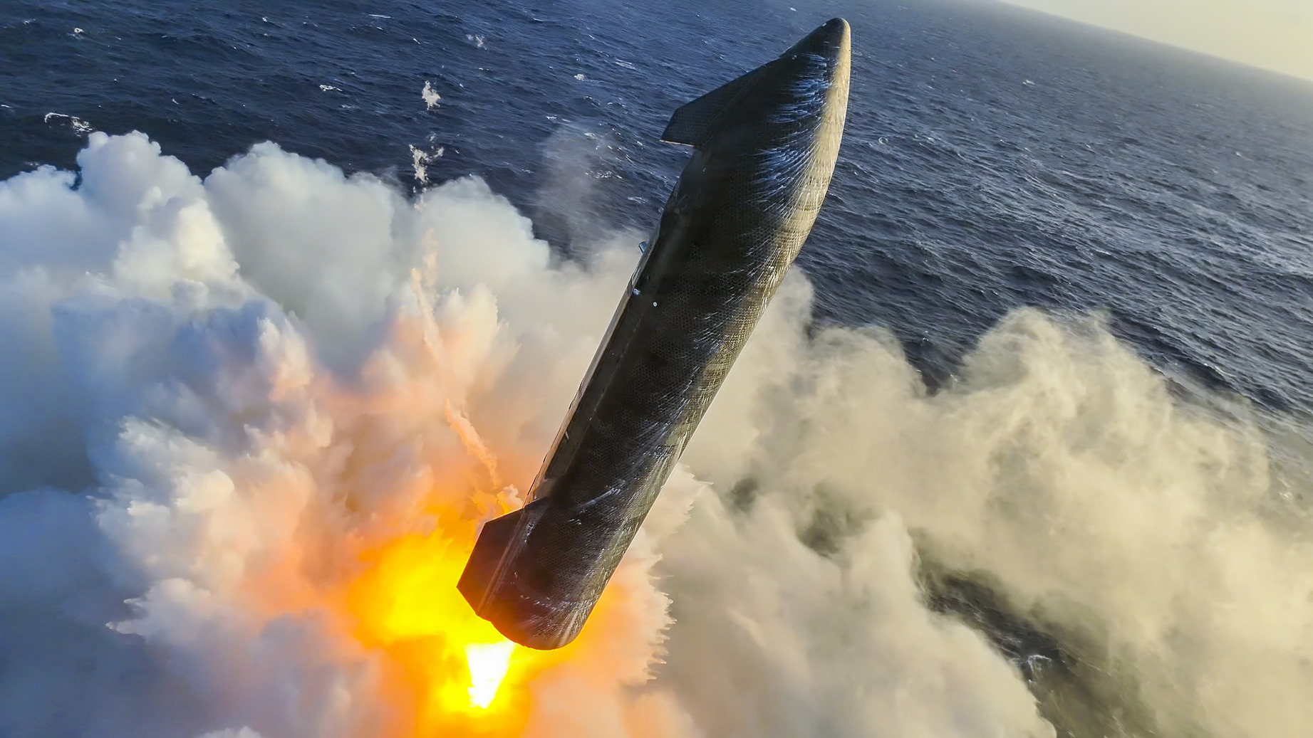 SpaceX to Report First-Ever Earnings Today
