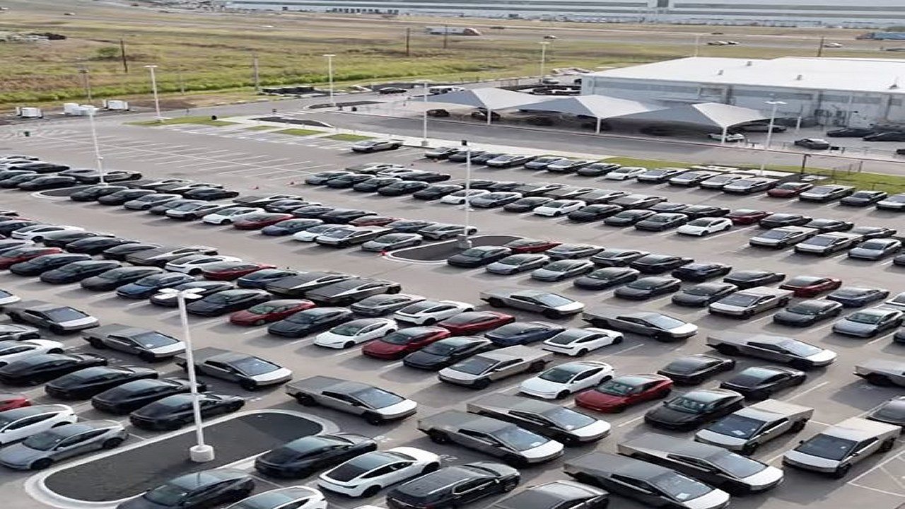 Tesla Cybertruck Production Snaps Back After Ugly Supplier Fight