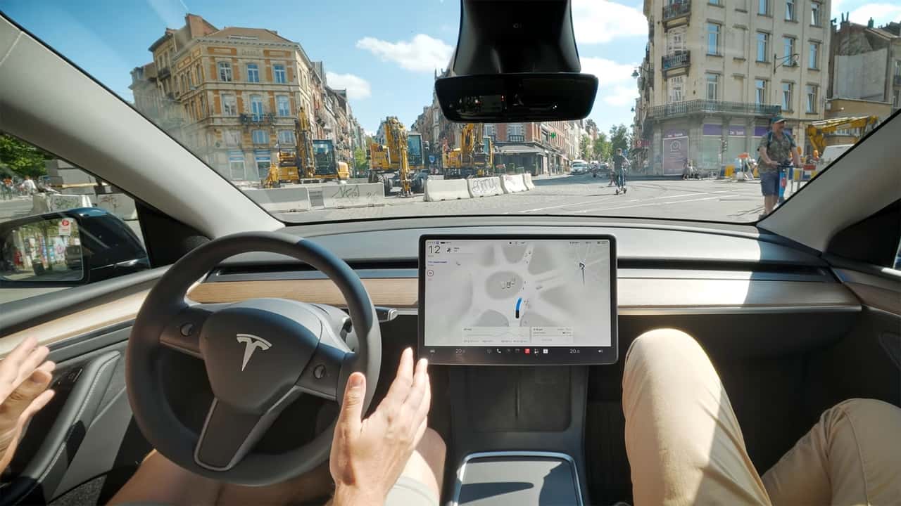 Here is How Tesla FSD Handles European Tight City Streets
