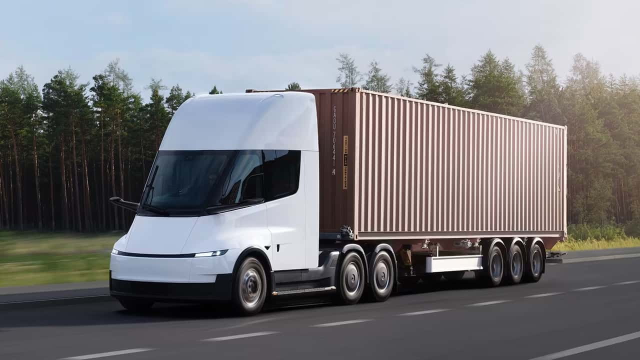 Tesla Semi is Heading to Europe With One Big Advantage