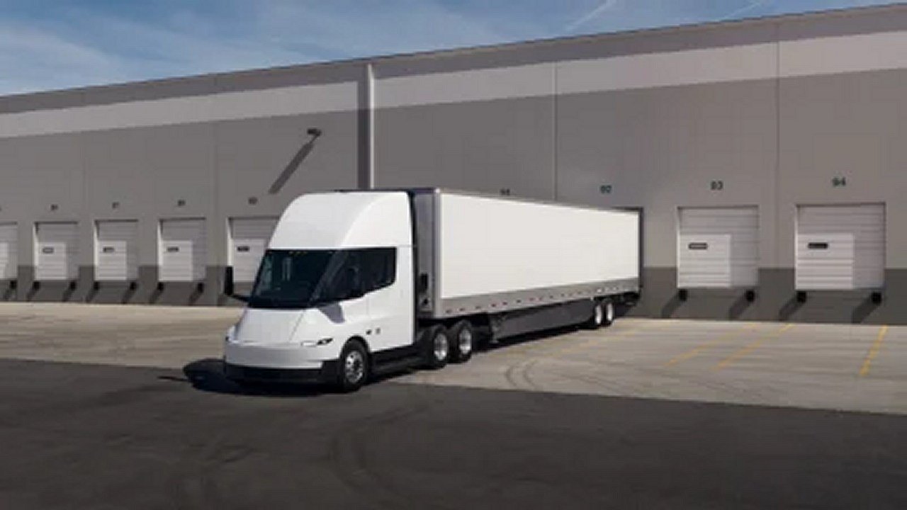 Tesla Snags Semi Supply Deal With Major Logistics Firm