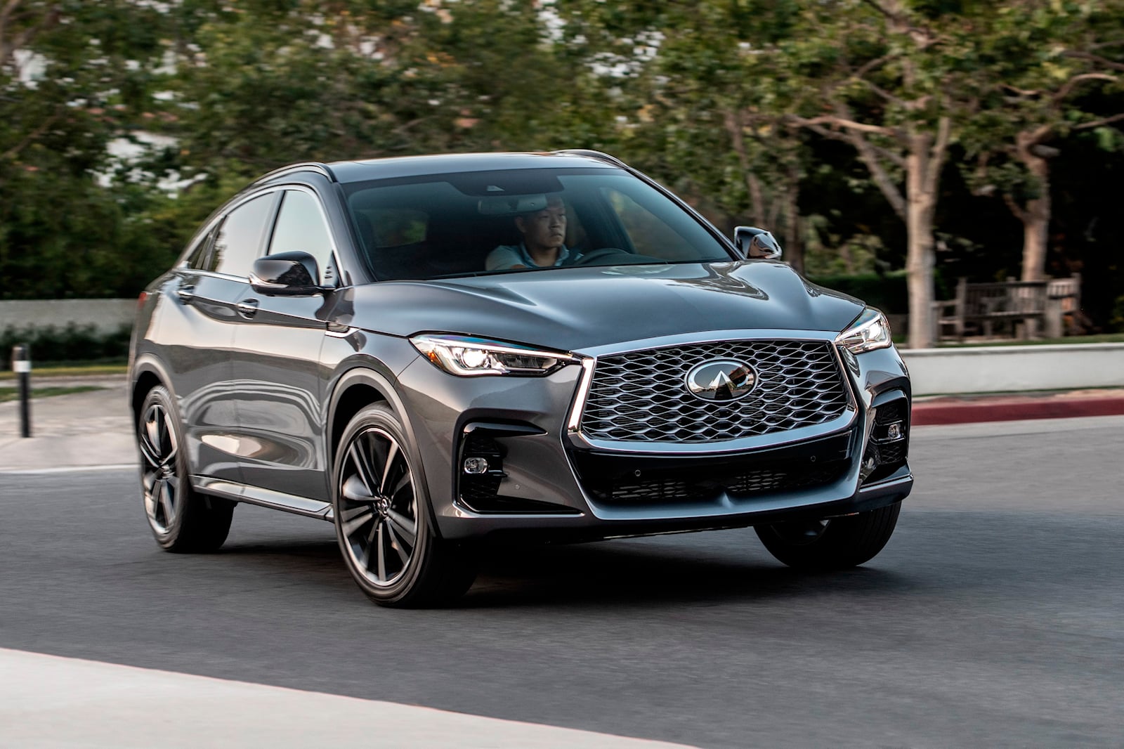 2023 Infiniti QX55 Battles BMW X4 With More Safety