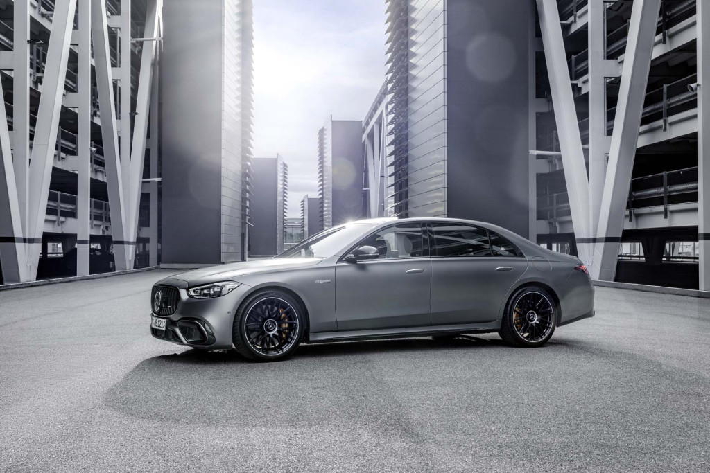 2023 Mercedes-Benz AMG S 63 2024 Acura Integra Type S: This Weeks Top Photos