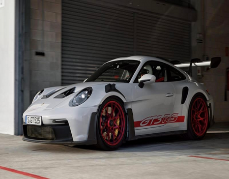 2023 Porsche 911 GT3 RS Breaks Cover as The Ultimate Naturally Aspirated Street-Legal Track Weapon