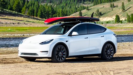 LFP-Powered Tesla Model Y RWD Emerges In Canada