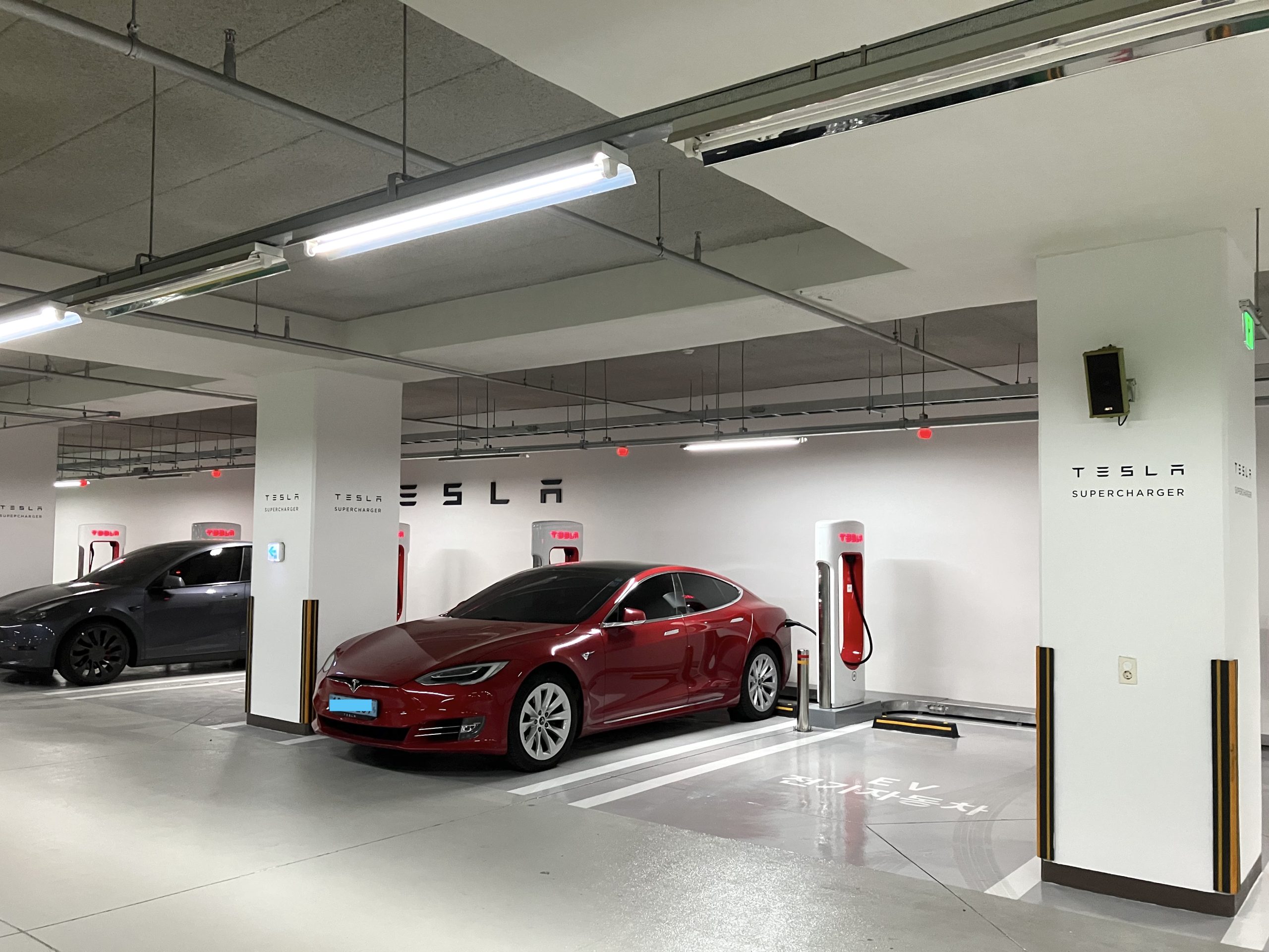 Tesla offers Model S and Model X customers amazing new incentive