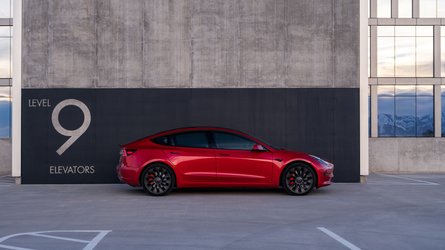 Re-Introduced Tesla Model 3 LR AWD
