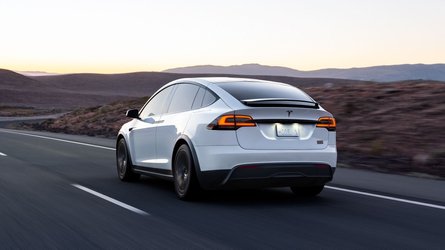 Tesla Customers Going For Mercedes Porsche EVs After Cancelation Of RHD Model S And Model X