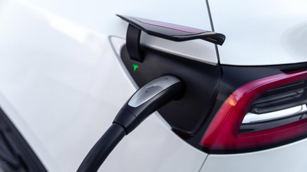 Kentucky Mandates Teslas NACS To Get Public Funding For Chargers
