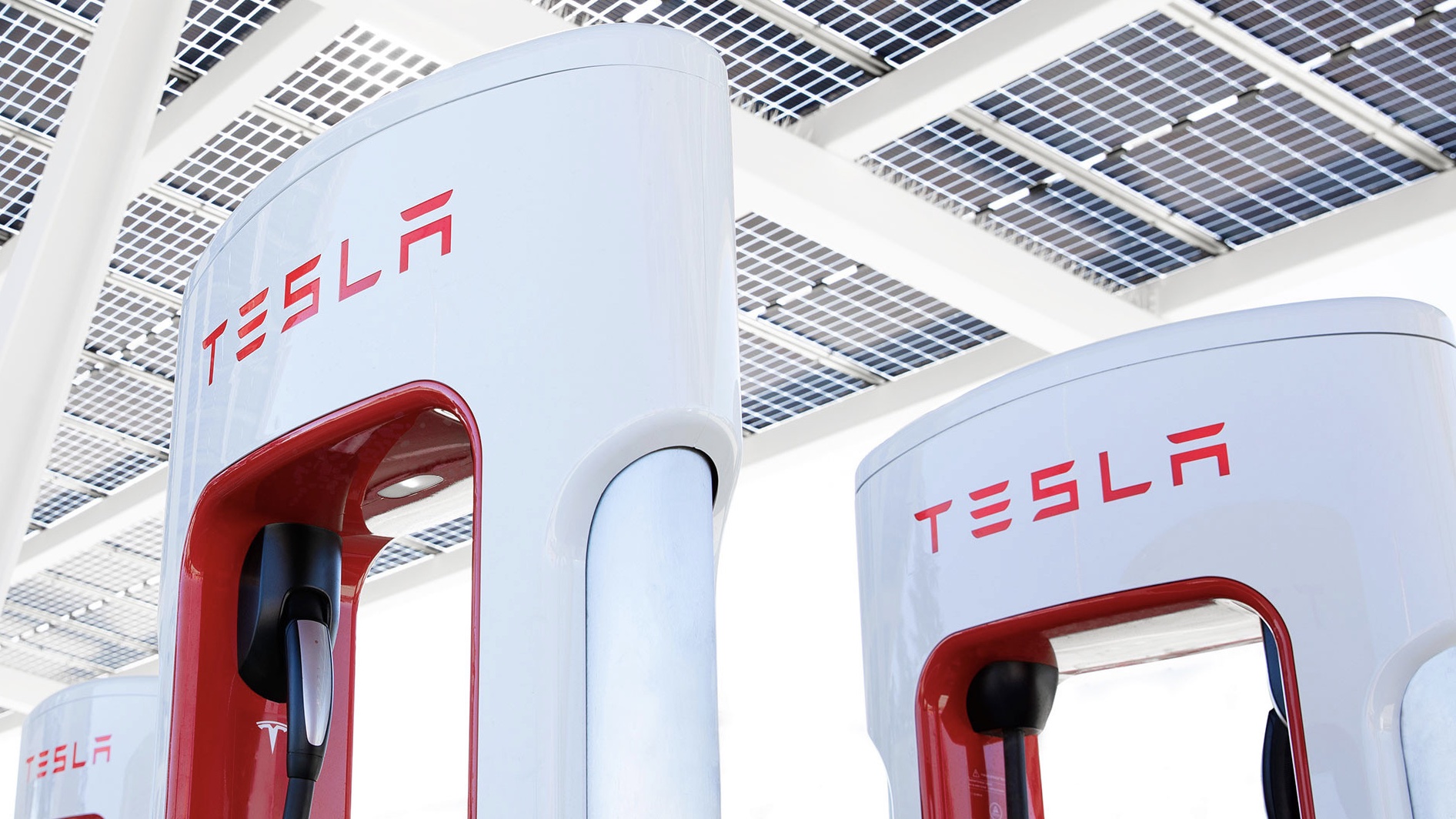 Tesla NACS mandate in Texas deferred amid pushback