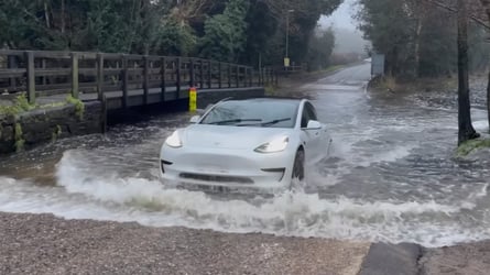 Watch Teslas Crazy Water-Fording Skills: All Models Easily Cross English River