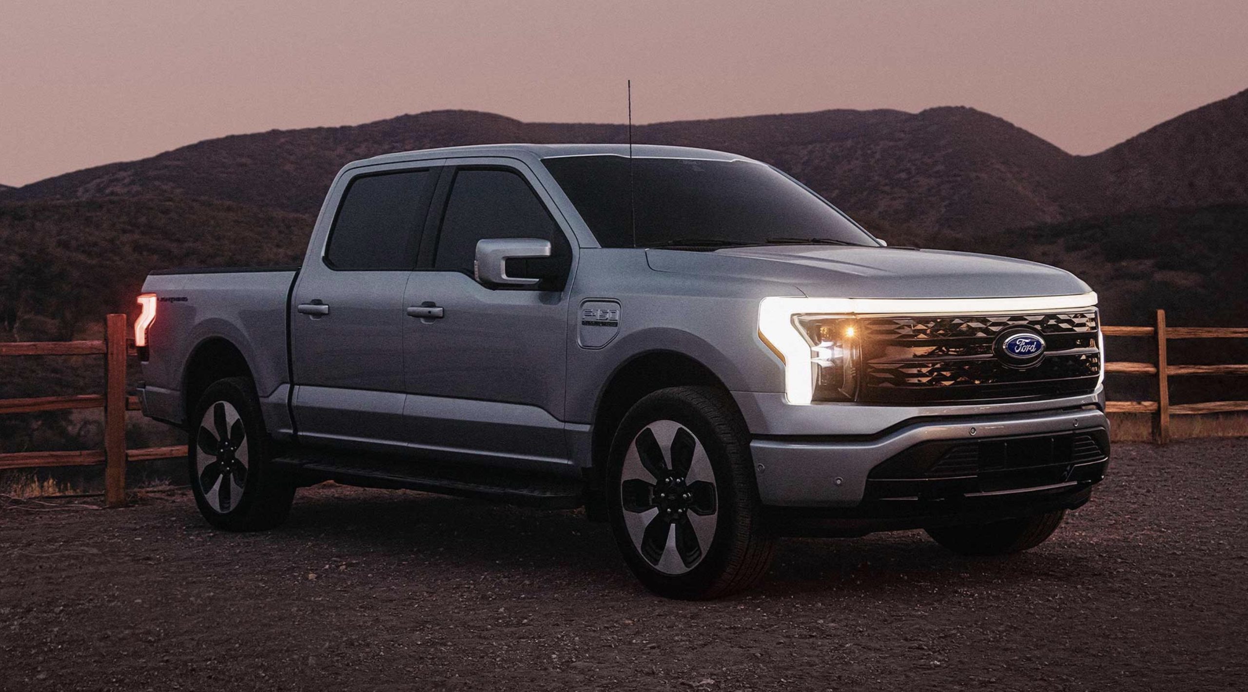 Ford cuts F-150 Lightning prices by nearly $10000