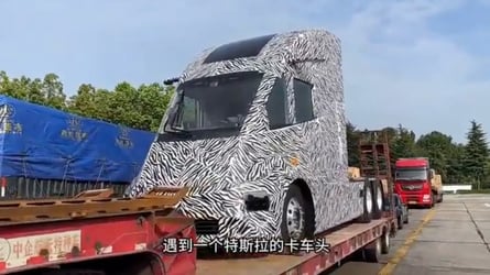 Tesla Semi Look a like Spotted In China