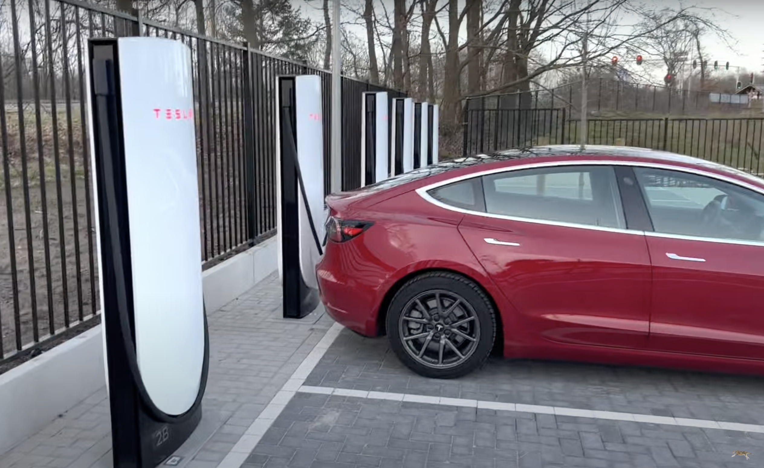 Tesla Supercharger Network tops JD Power EV public charging study