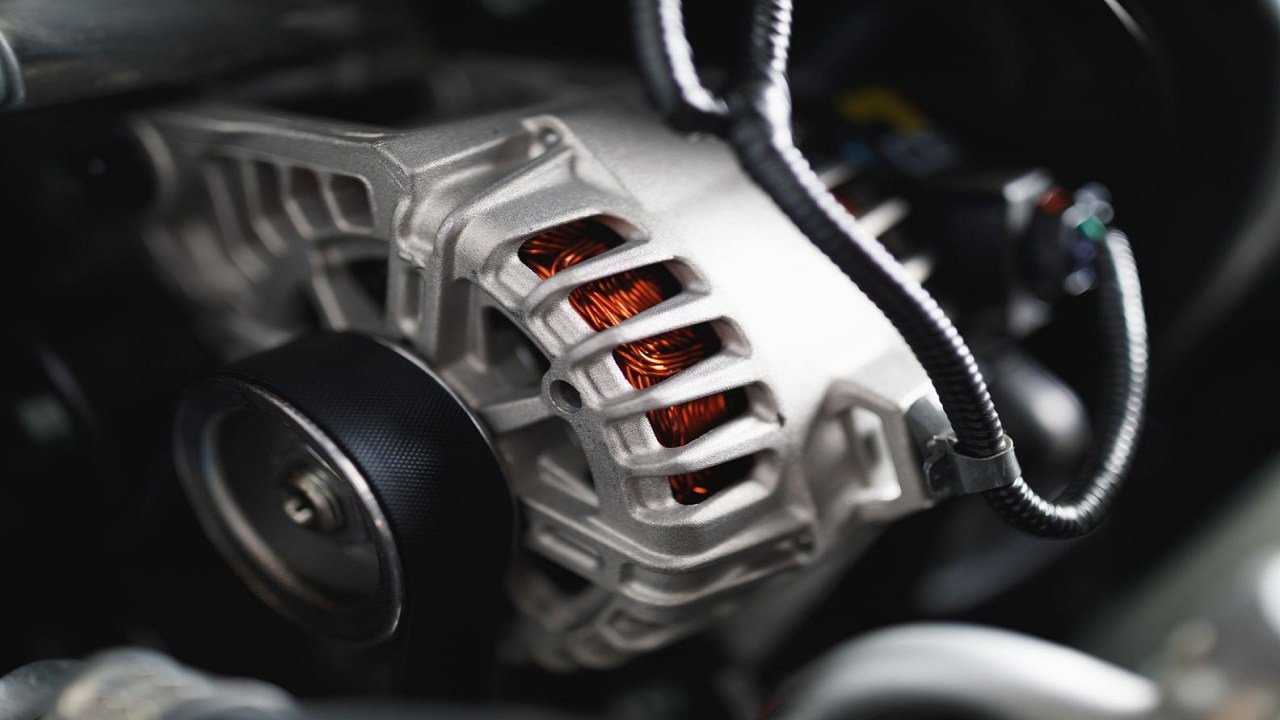 How do I know if my car needs a new alternator?