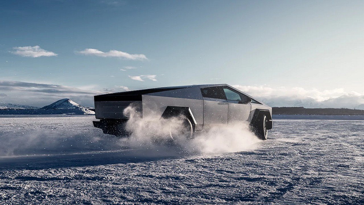 Tesla Cybertruck Deliveries Could Start in a Few Days