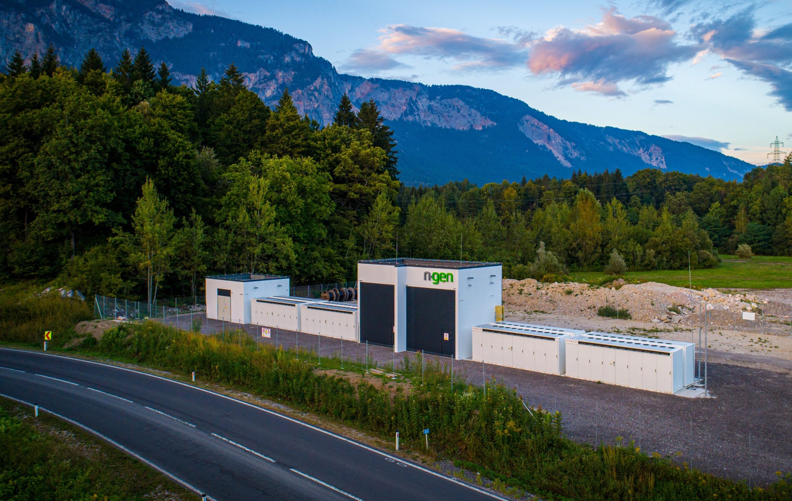 Tesla Megapack Project in Austria goes live