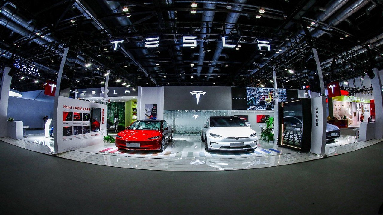 Tesla leases huge space in Shanghai for store and service center