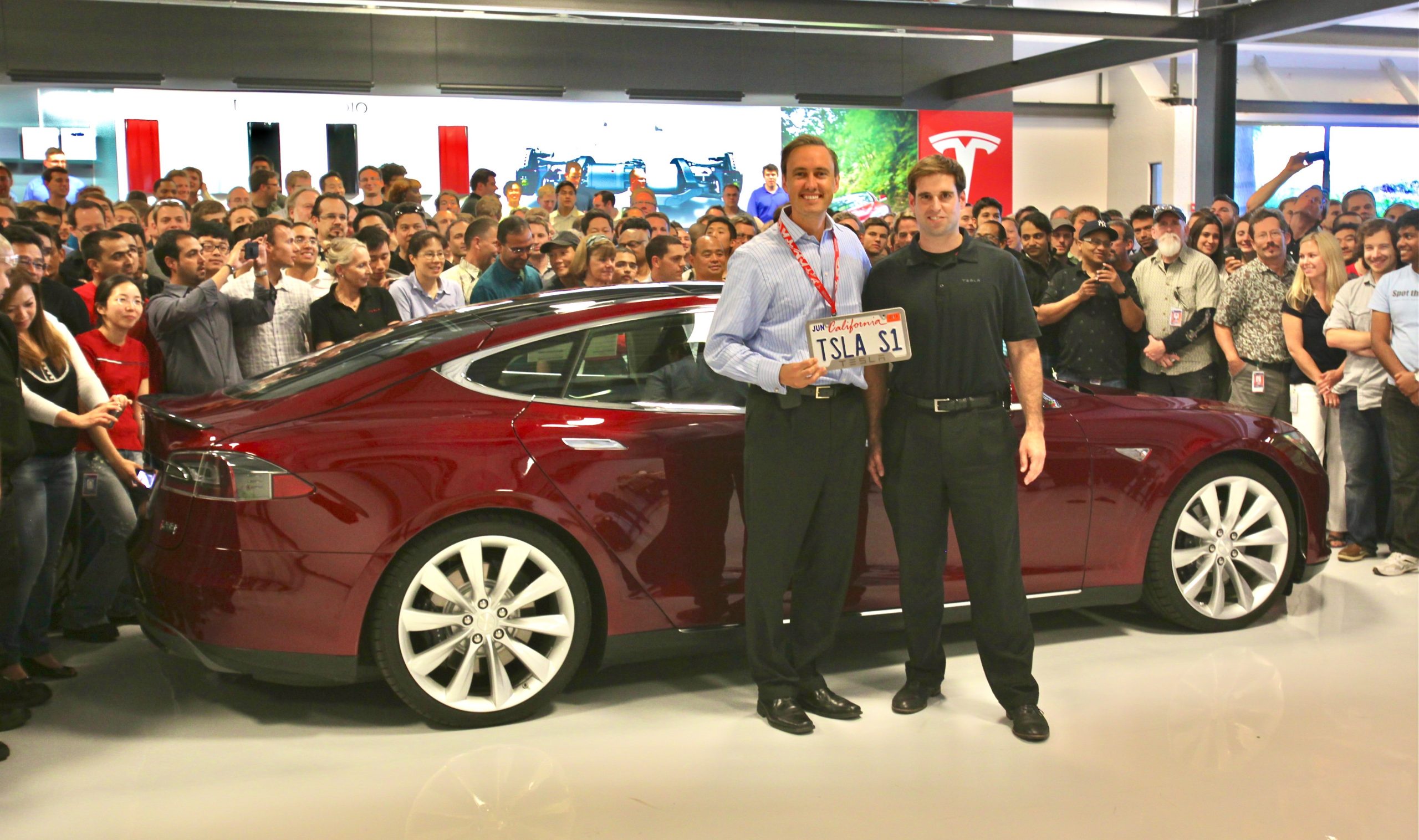 First production Tesla Model S donated to the Petersen Auto Museum